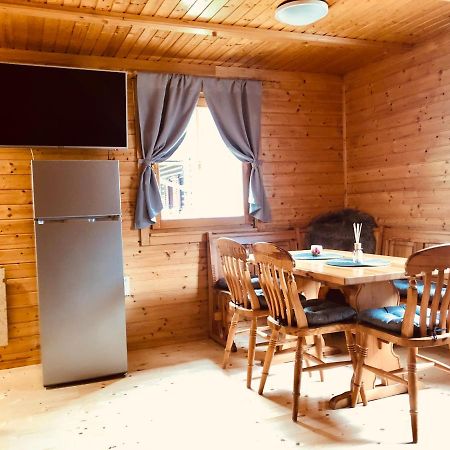 Holiday Cottage Krishtan Подчетртек Екстер'єр фото