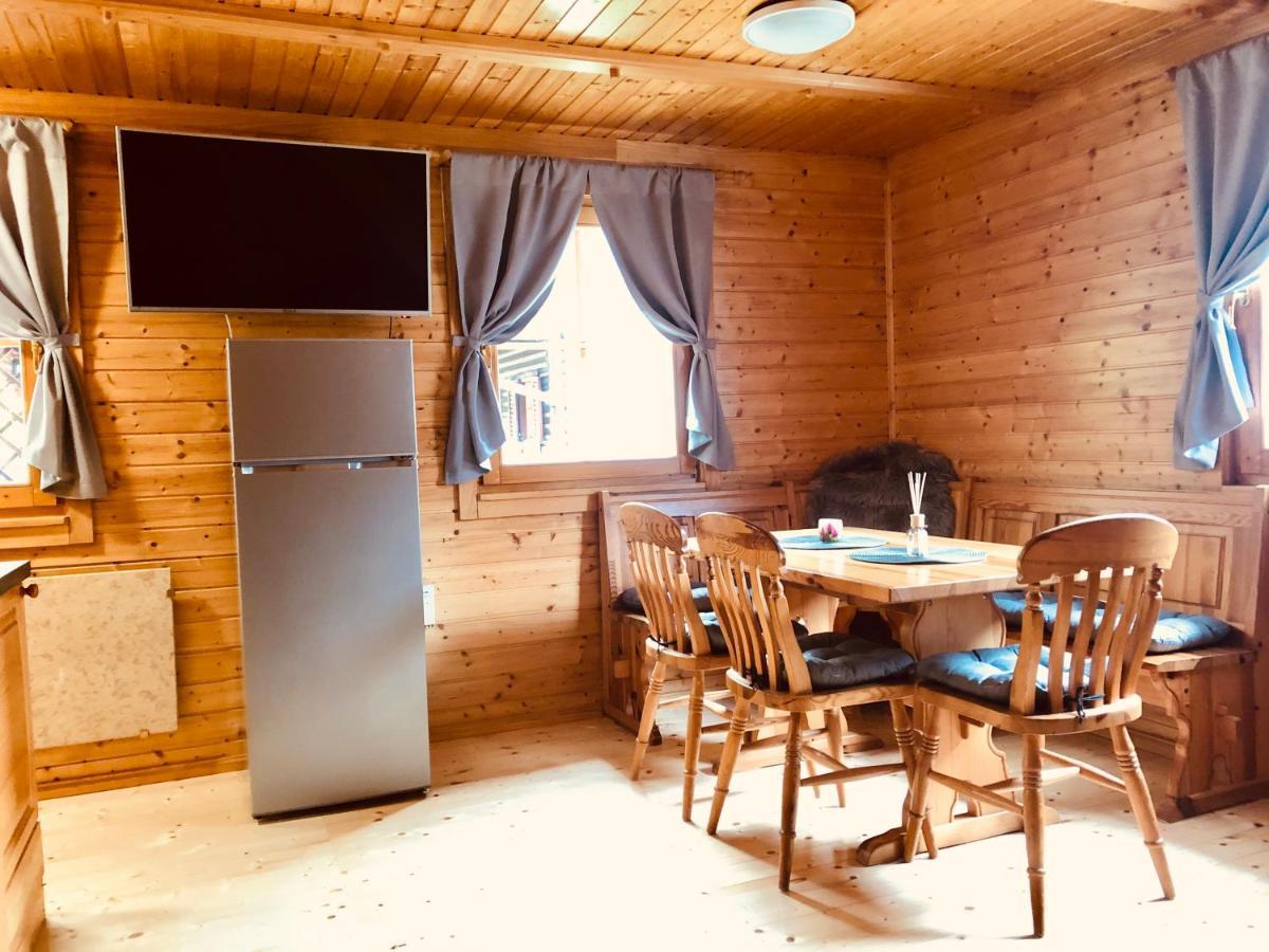 Holiday Cottage Krishtan Подчетртек Екстер'єр фото